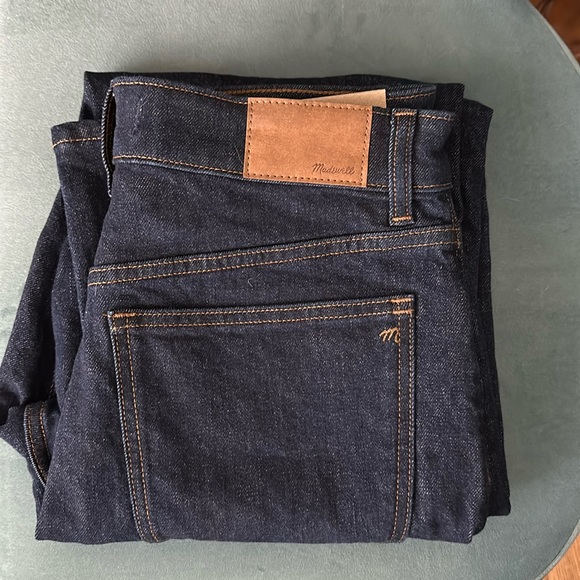 Madewell Denim - Madewell 90s Straight Jeans